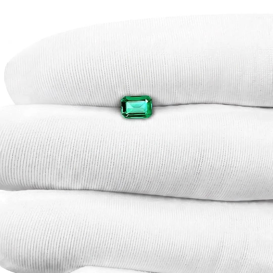 0.78ct Emerald Natural Emerald (Colour Green, Clarity Slightly Included, Cut Faceted)