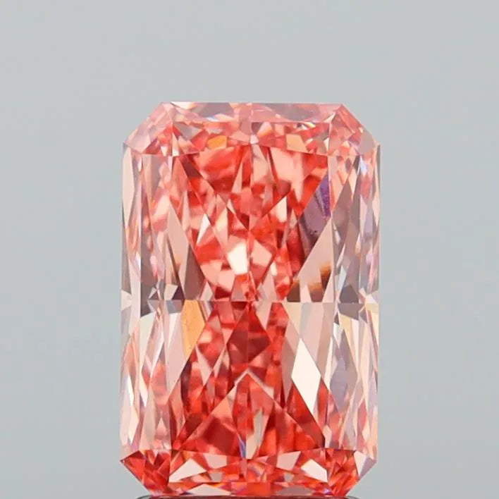 3.05ct Radiant Lab Grown Diamond (Colour Fancy Vivid Pink, Clarity VS1, IGI Certified)