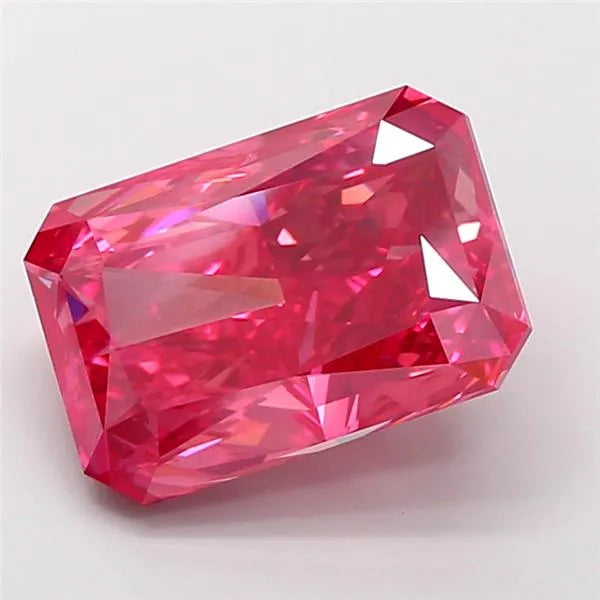 7.05ct Radiant Lab Grown Diamond (Colour Fancy Vivid Red, Clarity VVS2, IGI Certified)