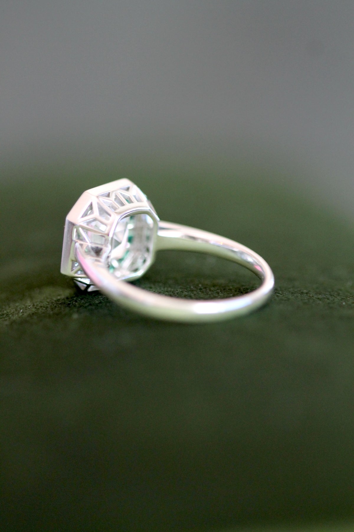 Art Deco Emerald Halo Ring | 2.5ct Asscher