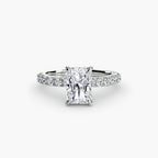 Solitaire with Pavé 6