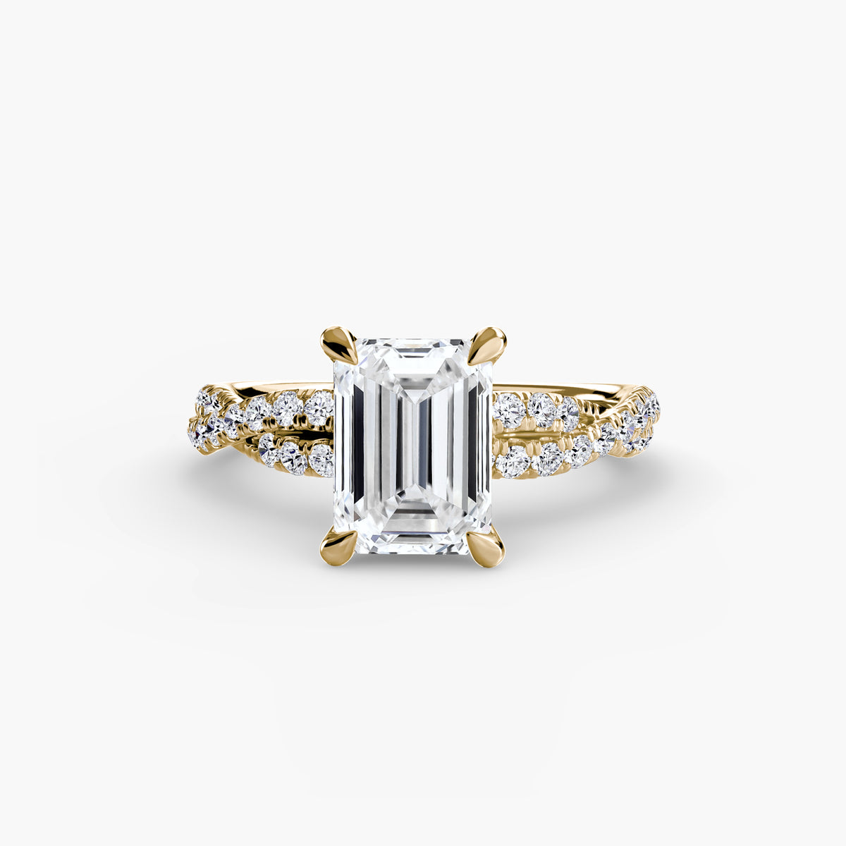 The Twisted Pavé Solitaire
