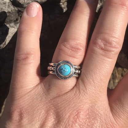 Navajo Kingman Turquoise & Sterling Silver Dotted Band Ring