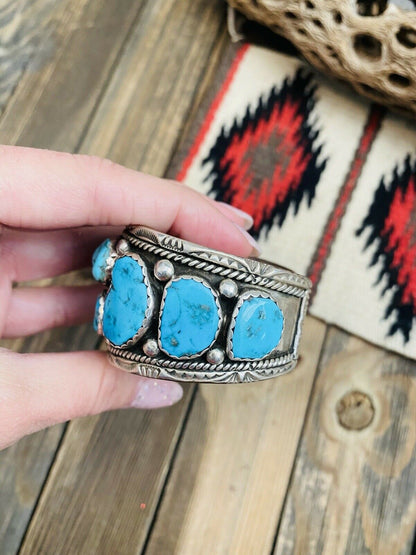 Navajo Old Pawn Vintage Kingman Turquoise & Sterling Silver Cuff Bracelet