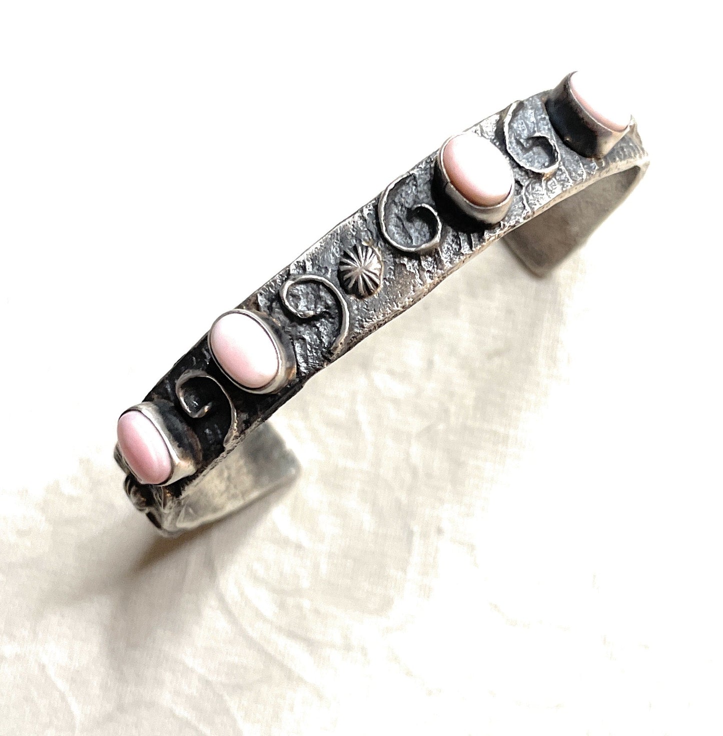 Navajo Pink Conch & Sterling Silver Tufa Cast Cuff Bracelet Signed